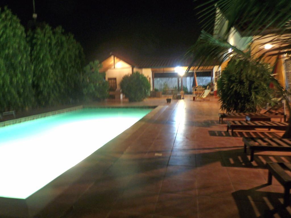 B & B Villa Calliandra Bijilo Ngoại thất bức ảnh