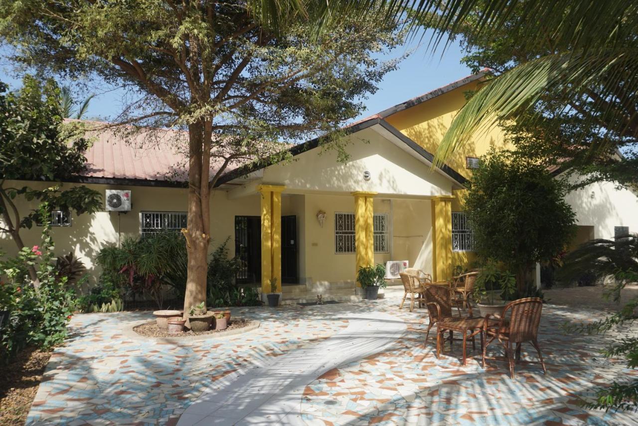 B & B Villa Calliandra Bijilo Ngoại thất bức ảnh