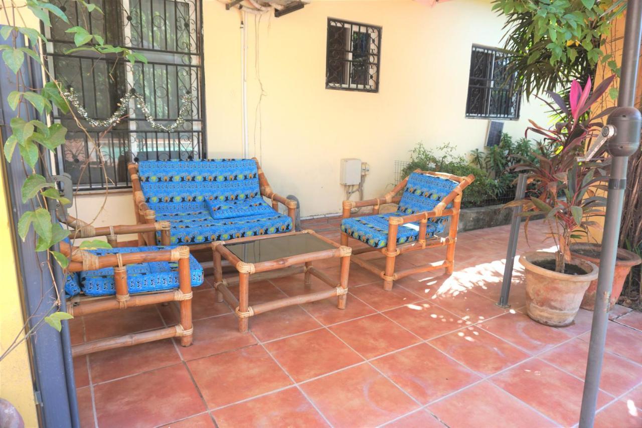 B & B Villa Calliandra Bijilo Ngoại thất bức ảnh